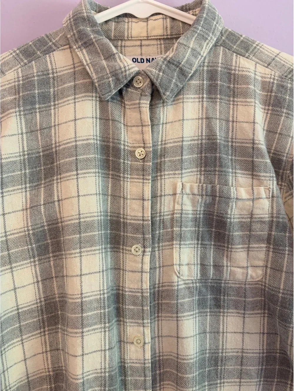 Girls Fall Old Navy XL Gray and White Plaid Button-Up Shirt